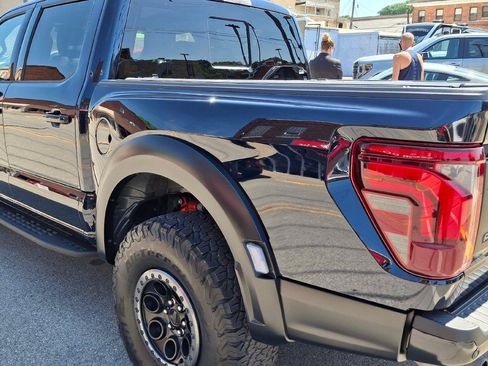Used 2025 Ford F150 Raptor AWD/4WD image 4