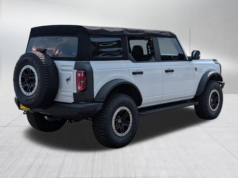 Used 2022 Ford Bronco Badlands AWD/4WD image 7