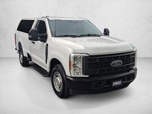 Used 2024 Ford F250 XL RWD image 3