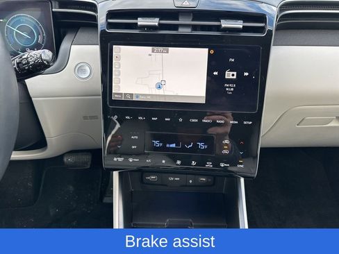 Used 2024 Hyundai Tucson Limited image 23