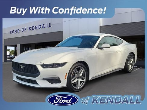 Used 2026 Ford Mustang Coupe RWD image 1