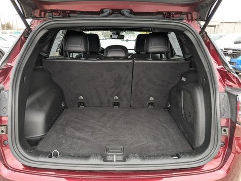 Used 2022 Jeep Compass Latitude w/ Sun and Sound Group AWD/4WD image 13