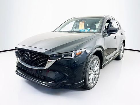Used 2023 MAZDA CX-5 Signature AWD/4WD image 3