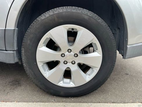 Used 2011 Subaru Outback 2.5i Premium image 23