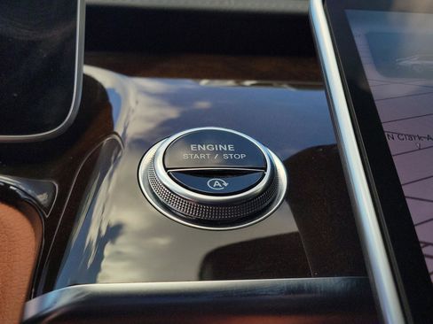 Used 2022 Mercedes-Benz S 500 4MATIC image 20