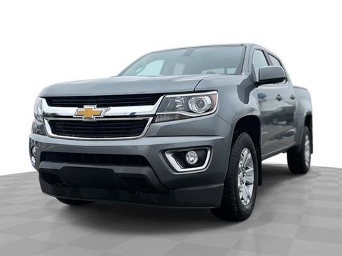 Used 2020 Chevrolet Colorado LT w/ Luxury Package image 24