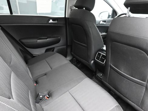 Used 2020 Kia Sportage LX image 24