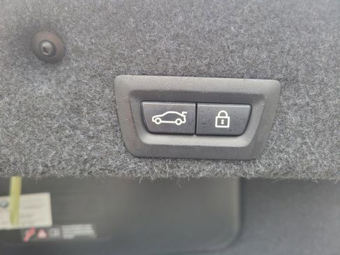 Used 2013 BMW 528i xDrive Sedan image 10