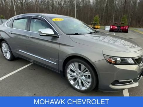 Used 2019 Chevrolet Impala Premier w/ Premier Confidence Package FWD image 2