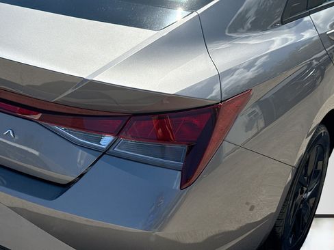 Used 2023 Hyundai Elantra SEL FWD image 24