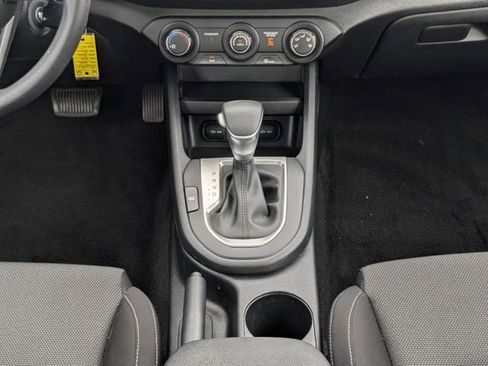 Certified 2022 Kia Forte Sedan FWD image 19