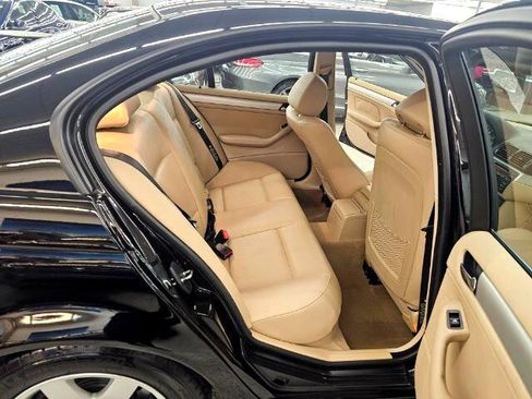 Used 2002 BMW 325i 325i 4dr Sdn RWD image 31