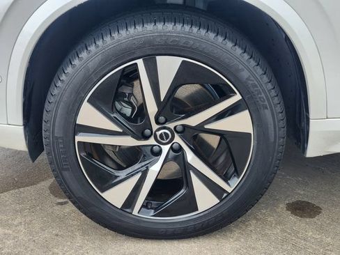 Used 2023 Volvo XC90 T8 Plus AWD/4WD image 10