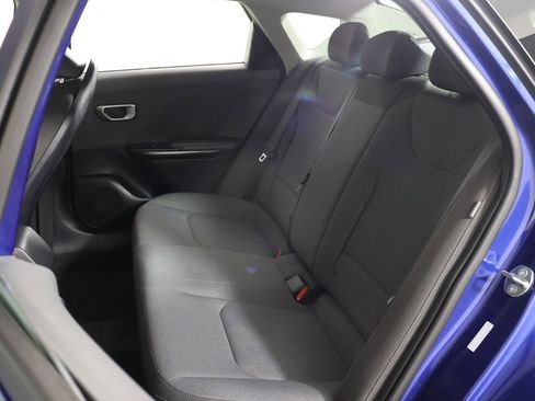 Used 2025 Kia K4 LXS image 26