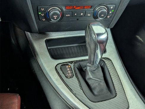 Used 2012 BMW 328i Coupe image 17