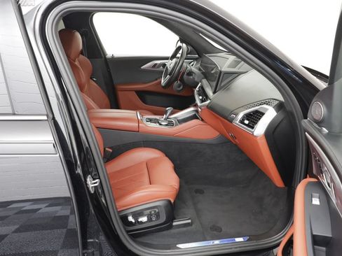 Certified 2023 BMW XM AWD/4WD image 22