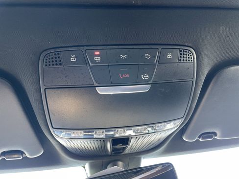 Used 2020 Mercedes-Benz C 300 4MATIC Sedan image 25