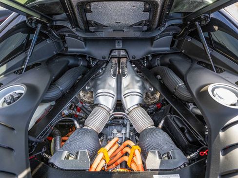 Used 2024 Ferrari 296 GTB image 18