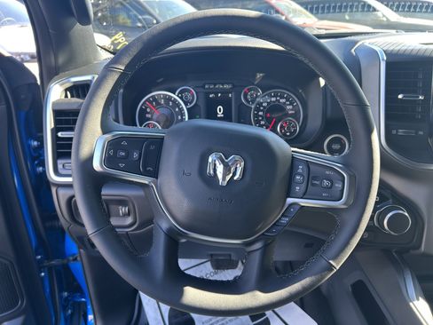 New 2026 RAM 1500 4x4 Crew Cab image 15