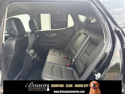 Used 2023 GMC Terrain SLT FWD image 16