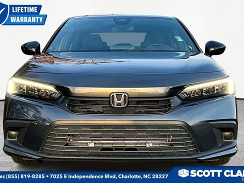 Used 2024 Honda Civic Sport image 2