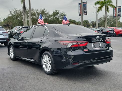 Used 2023 Toyota Camry LE image 8