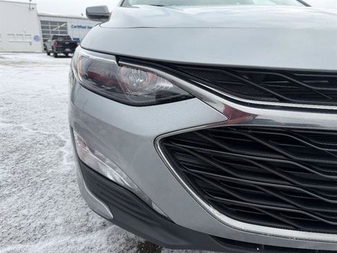 Used 2024 Chevrolet Malibu LT w/ Sport Edition image 6