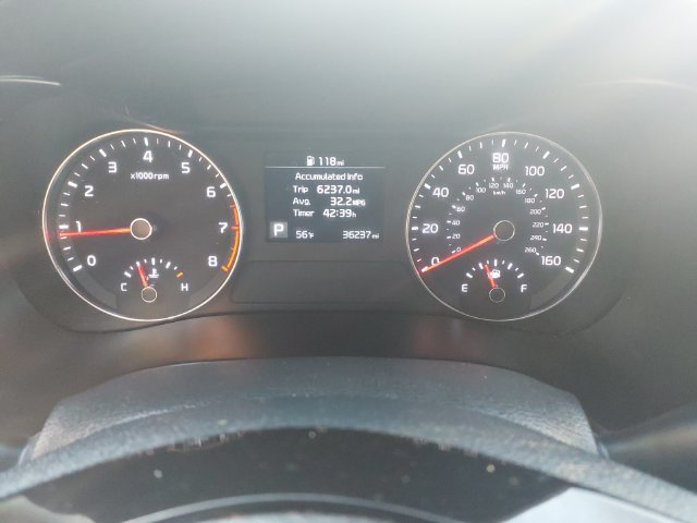 Used 2021 Kia Forte LXS FWD image 14