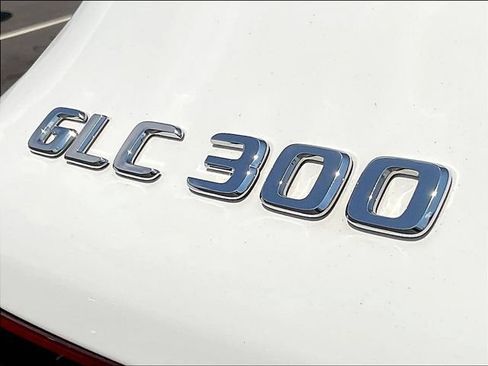 Certified 2022 Mercedes-Benz GLC 300 4MATIC image 26