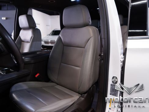 Used 2022 Chevrolet Tahoe LT image 23