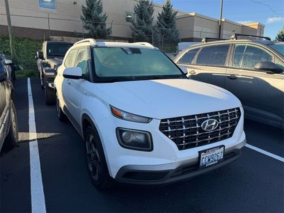 Certified 2022 Hyundai Venue SEL w/ Cargo Package