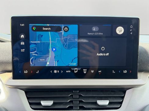 Used 2025 Ford Explorer Active RWD image 18