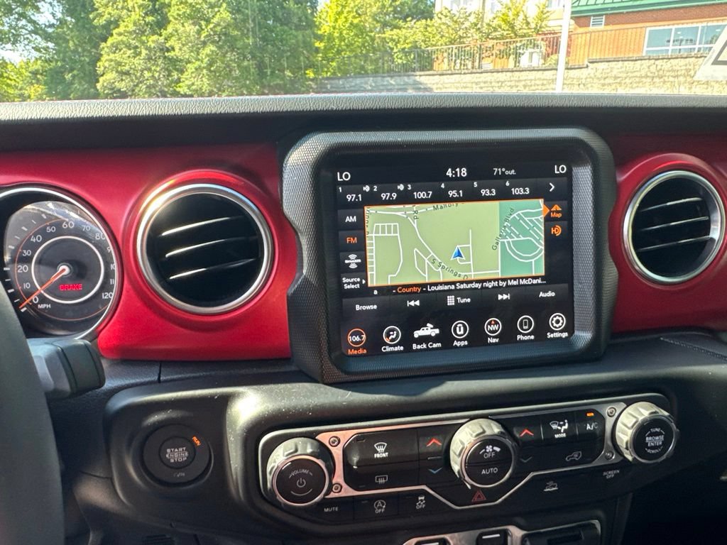 Used 2023 Jeep Gladiator Rubicon w/ LED Lighting Group AWD/4WD image 17