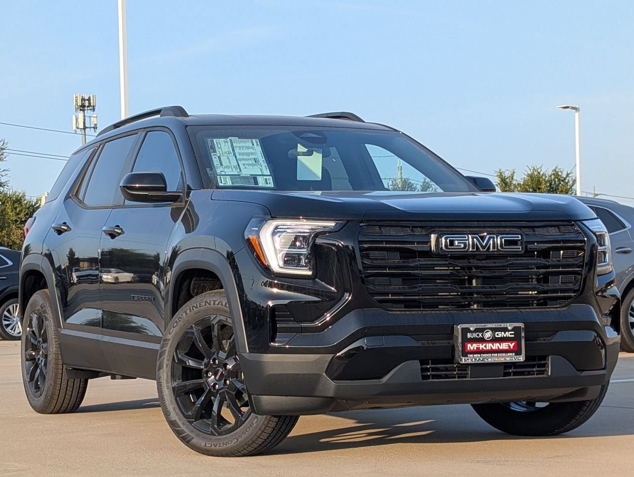 New 2027 GMC Terrain Elevation w/ Elevation Premium Package AWD/4WD image 2
