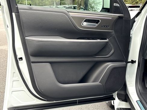 New 2026 INFINITI QX80 Pure w/ Cargo Package image 19