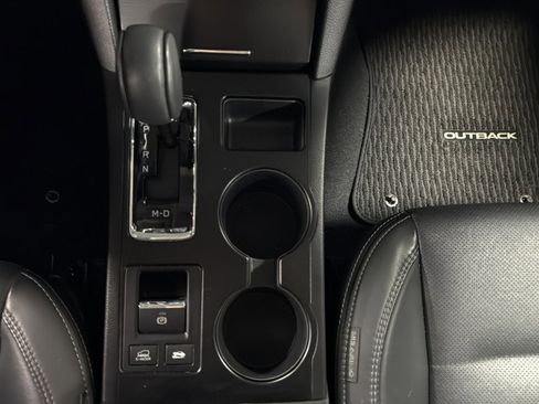 Used 2019 Subaru Outback 2.5i Limited image 31