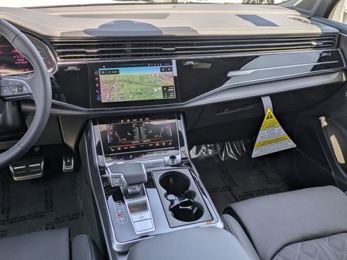 New 2026 Audi SQ7 Premium Plus image 6