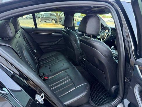 Used 2018 BMW 530i RWD image 3