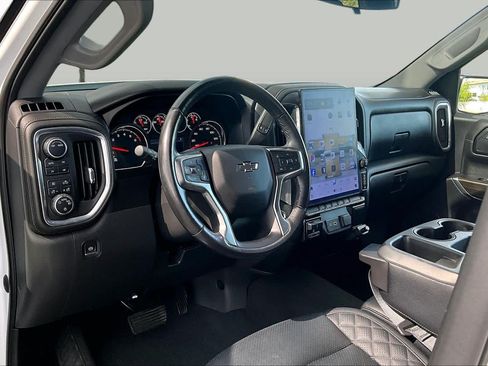 Used 2022 Chevrolet Silverado 1500 RST w/ Z71 Off-Road Package AWD/4WD image 17