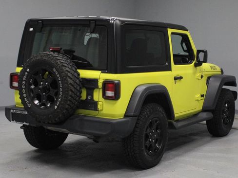Used 2022 Jeep Wrangler Sport AWD/4WD image 10