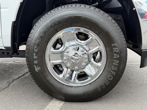 Used 2023 RAM 2500 Tradesman w/ Safety Group image 11