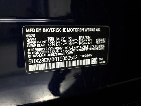 Used 2026 BMW X7 xDrive40i w/ M Sport Package AWD/4WD image 35