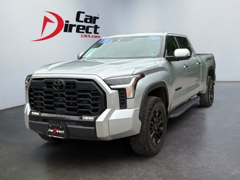 Used 2022 Toyota Tundra Limited w/ TRD Off-Road Package AWD/4WD image 8