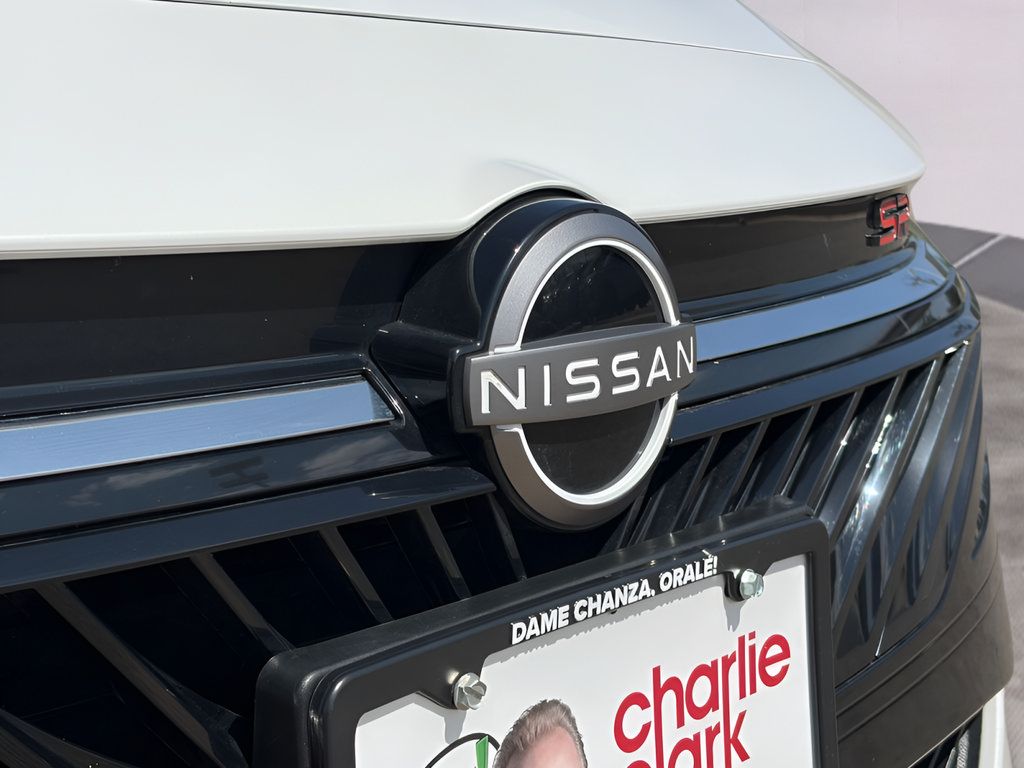Used 2026 Nissan Sentra SR w/ Floor Mat Package FWD image 30