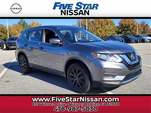 Used 2020 Nissan Rogue S image 1