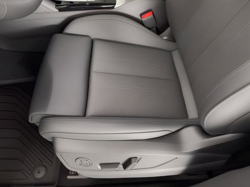 New 2026 Audi Q5 Premium Plus image 16