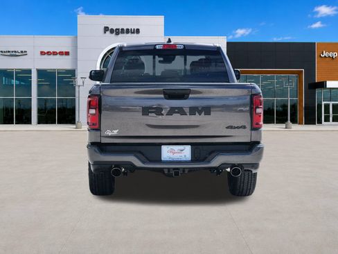 New 2026 RAM 1500 Express AWD/4WD image 8