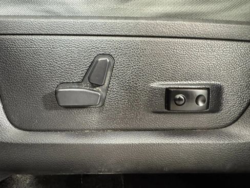 Used 2016 RAM 1500 Big Horn AWD/4WD image 31