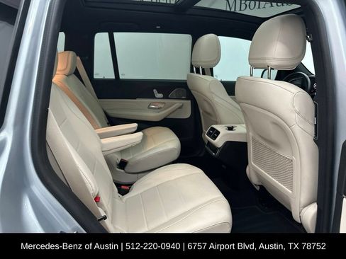 Used 2025 Mercedes-Benz GLS 450 4MATIC image 27