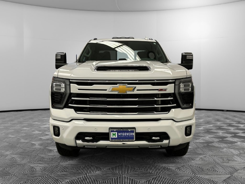 Used 2025 Chevrolet Silverado 2500 LTZ w/ Z71 Chrome Sport Edition AWD/4WD image 8